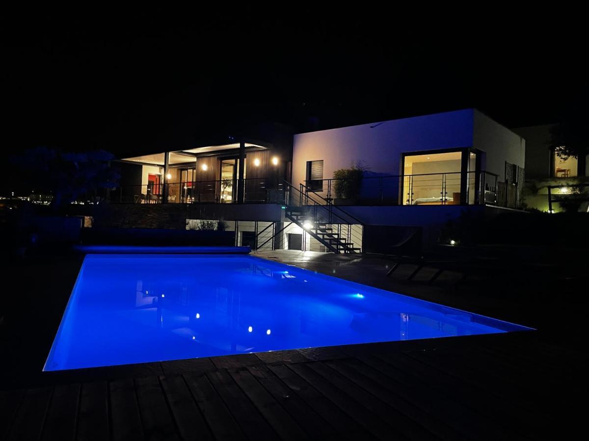 Grande Villa De Luxe เปรีเกอ ภายนอก รูปภาพ
